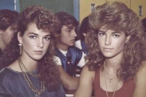 The Blowout hairstyle in 1980s high school