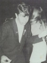 David Schwimmer Junior Candid Photo