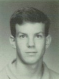 Jason Sudeikis 1991 freshman portrait