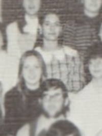 Laurie Metcalf 1972 drama club yearbook photo (cropped)