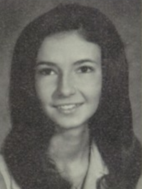 Mary Steenburgen 1971 senior yearbook portrait