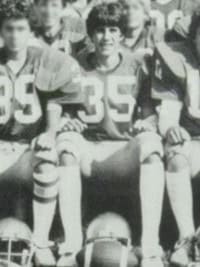 Mike Mussina 1984 football team photo (cropped) (Classmates.com)