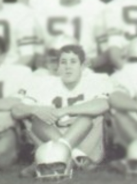 Pete Carroll 1967 football team photo (cropped)