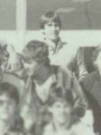 Rob Riggle 1986 sophomore football team yearbook photo (cropped)